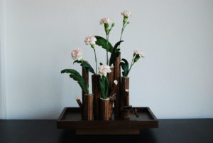 japanese ikebana flower arranging zen